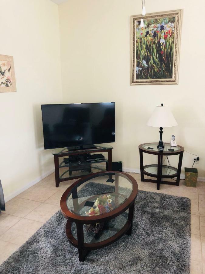 Robin'S Nest Villa Orlando Ngoại thất bức ảnh